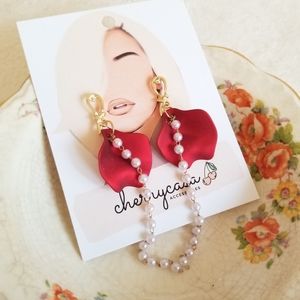 Cherry Casa | Rose petal faux pearl earrings